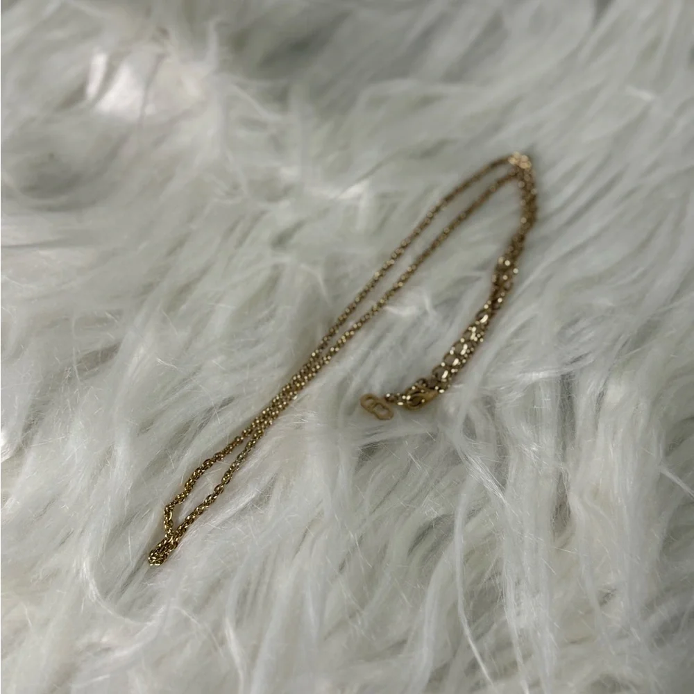 DIOR Gold Chain With CD Logo - Picture 2 of 2